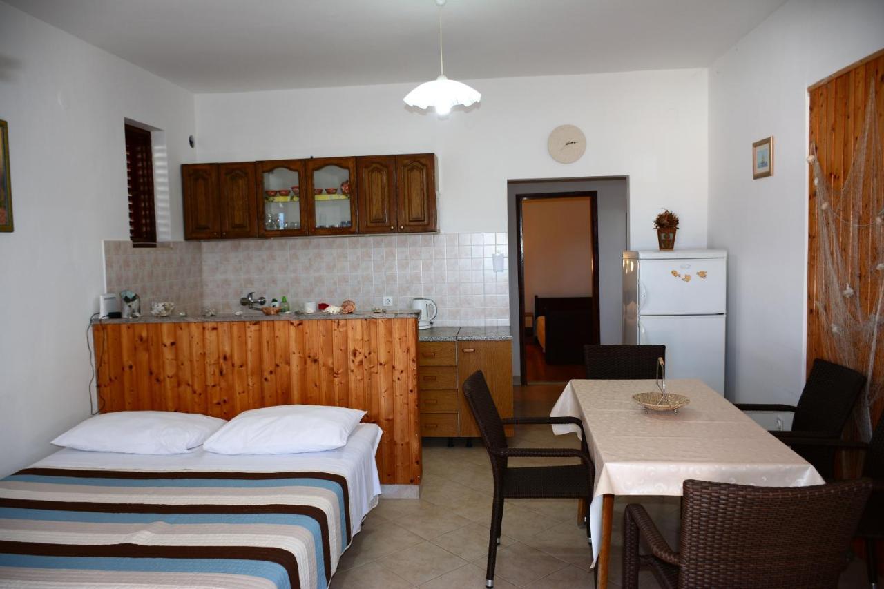 Apartments By The Sea Luka Dubrava, Peljesac - 284 Janjina Ngoại thất bức ảnh